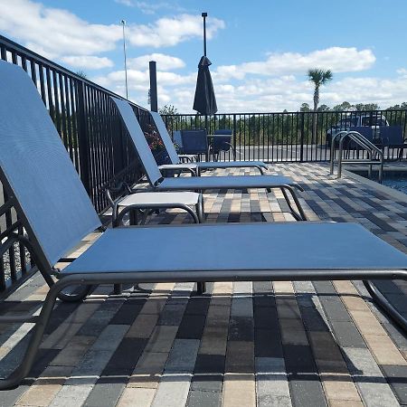Comfort Inn & Suites Jacksonville - Orange Park Near Naval Air Station Exterior photo